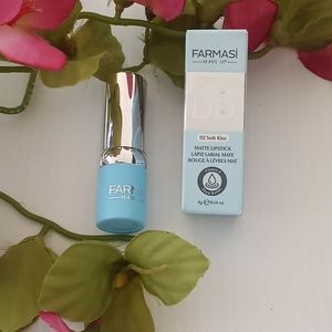 Farmasi Makeup Matte Lipstick 💄02- Soft Kiss